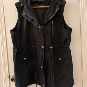 Zenana Outfitters Black Sleeveless Vest. New Without Tags